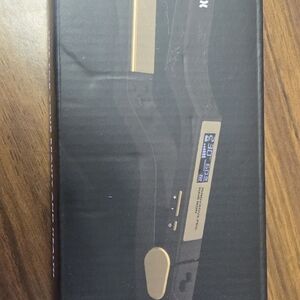 Black and Gold Hair Straightener